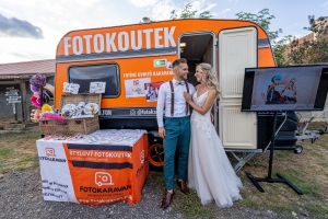 Fotokoutek na svatbu – fotkoravan