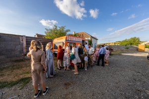 Fotokoutek na svatbu – fotkoravan