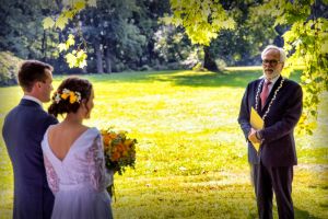 Svatba v přírodě na zámku v Kostelci nad Orlicí