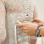 Krajkové svatební šaty