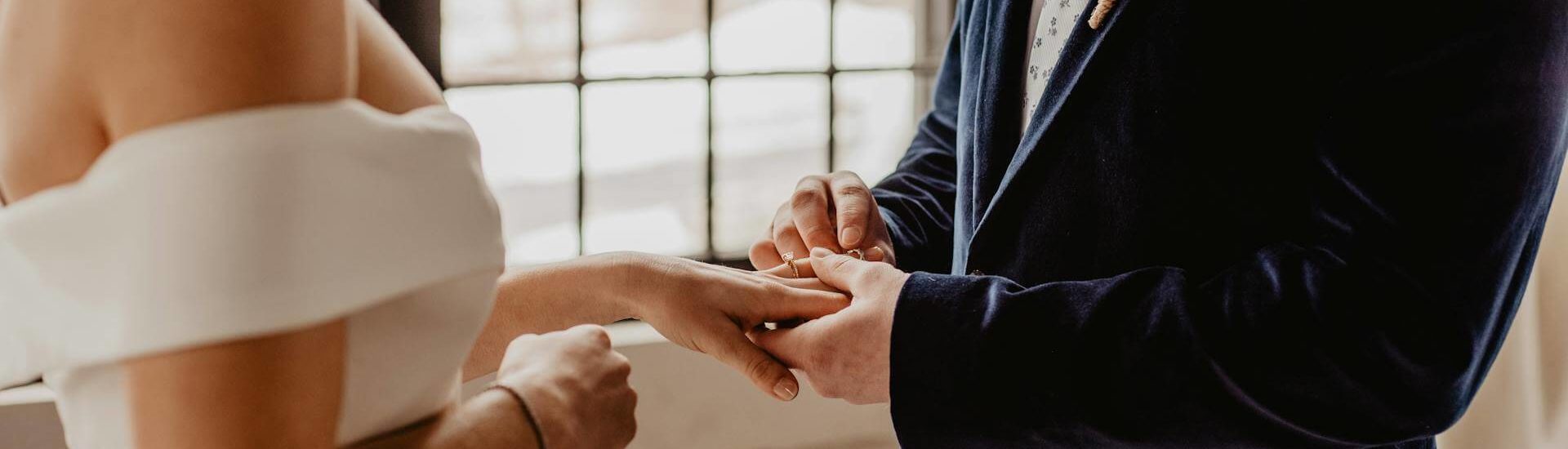 5 důvodů, proč mít na svatbě po ruce alespoň malý kousek náplasti